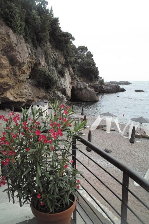 Eco Del Mare Bed & Breakfast Lerici Exterior photo