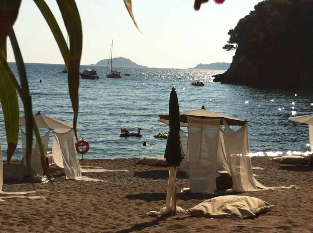 Eco Del Mare Bed & Breakfast Lerici Exterior photo